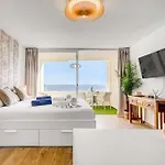 Premium And Sea *