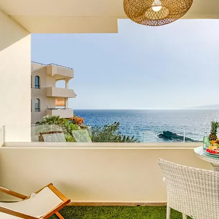 Premium And Sea
